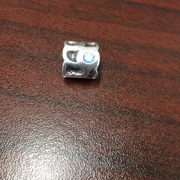 Pandora Blue Pond Charm Sterling silver. 
Recessed Pond-like areas and Blue Cz - Picture 5 of 7